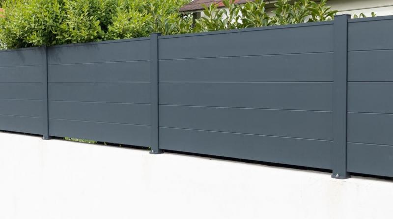 Choisir une cl&ocirc;ture en aluminium &agrave; Haguenau, entre robustesse et style